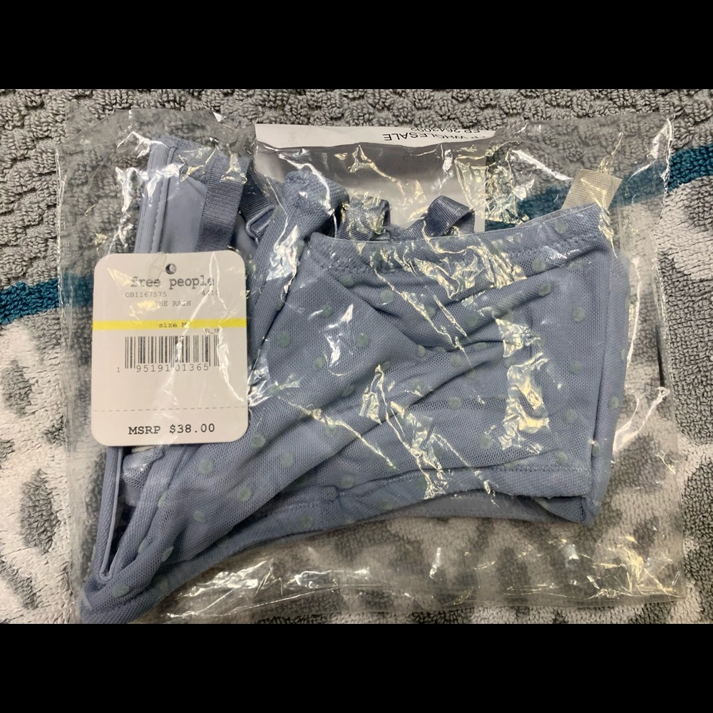 Free People Sierra Mesh Bandeau NWT - Picture 4 of 5